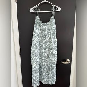 Abercrombie & Fitch Green and White Midi Dress
